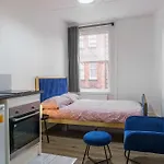 Private Room 5 In Quirky Soho